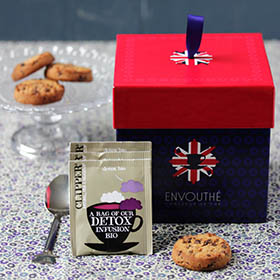 four 0 clock box the envouthe english teatime